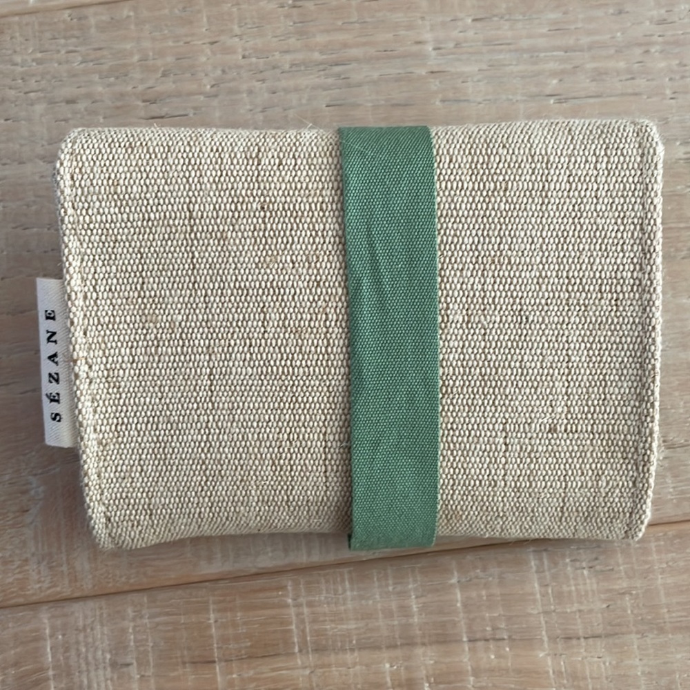 Sezane Mini Compact wallet. Natural - Picture 3 of 13